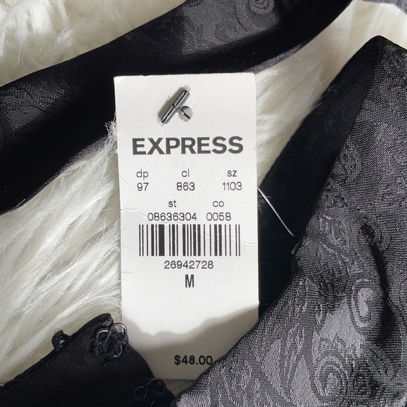 Express Top - Picture 7 of 8